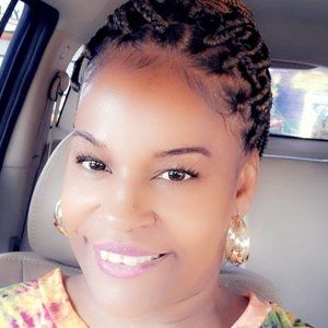 Meet your Posher, Sybil